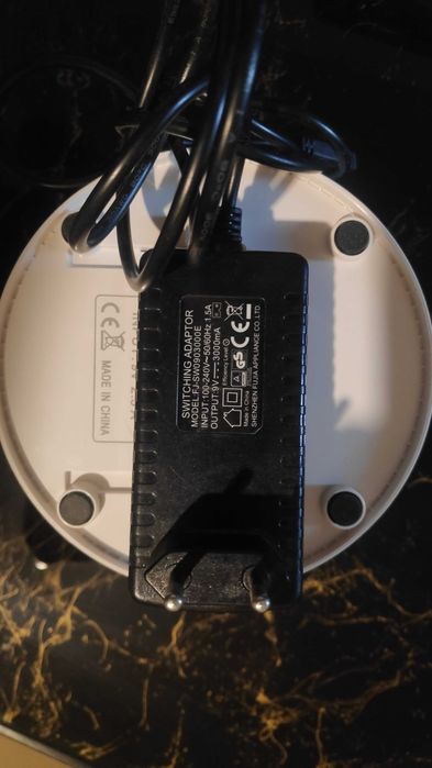 Пречиствател влагоуловител малък и преносим с елемент на Пелтие