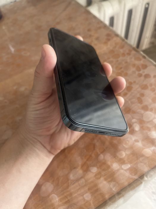 Продам айфон 12 про макс 256