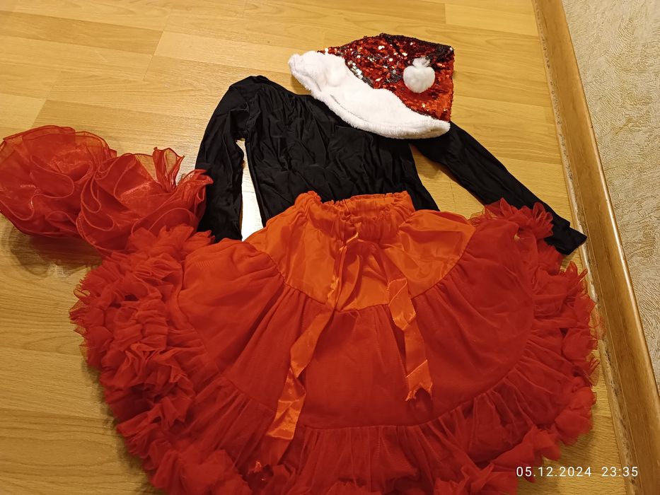 Костюм для девочки новогодний