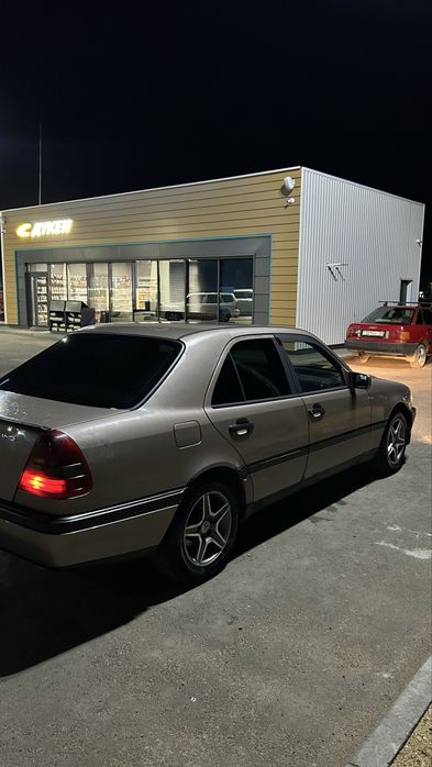 Продам цешку 2.0 автомат 111 плита