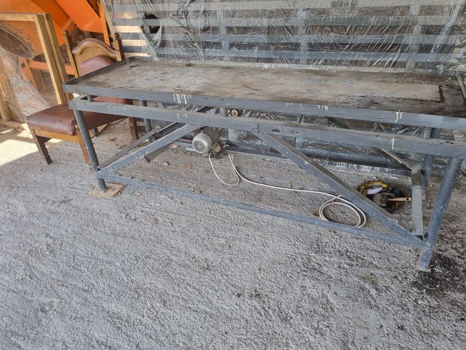 Masa vibranta pentru prefabricate