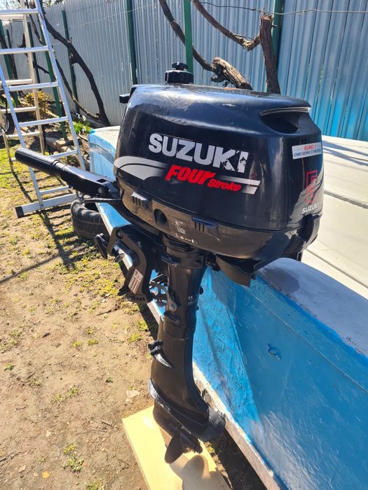 Suzuki DF5 5cp 4 timpi