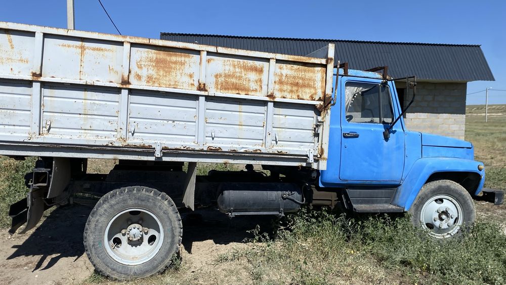 Газ 53 газ бензин.