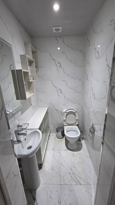 Mirzo Ulug'bek 2 xonali evro remont uy