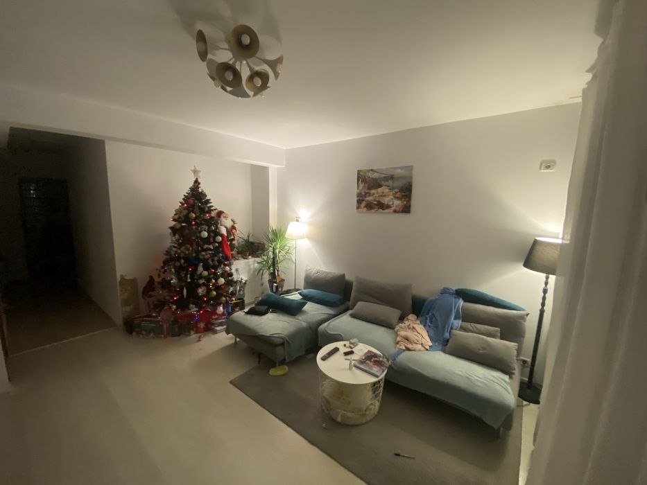 Casa Chiajna tip vila vis a vis de scoala Petru Rareș