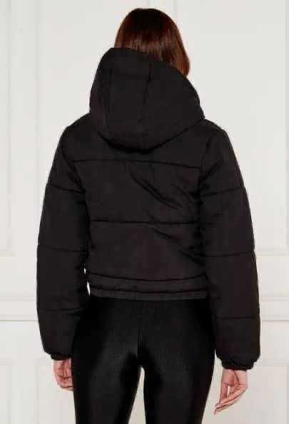 Juicy Couture яке