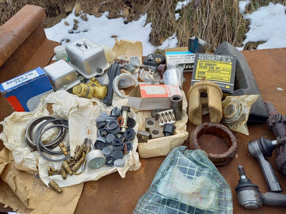 Piese noi Skoda S100 + autoturism Skoda S100 complet