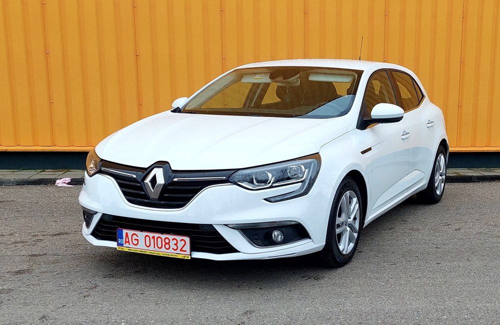 Renault megane 4 Hatchback/2017/09 1.5 dci 110cp/Clio/ Înmatriculat