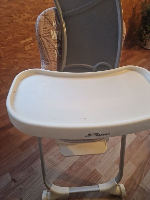 Стульчик для кормления
