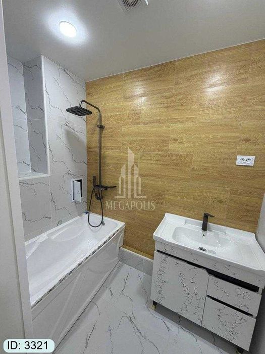 TEZDA SOTILADI ️⃣№3321 Gorgaz zoo magazin tarafda 3xonalik euro uyimiz