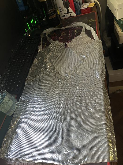 Rochie metalica deosebita