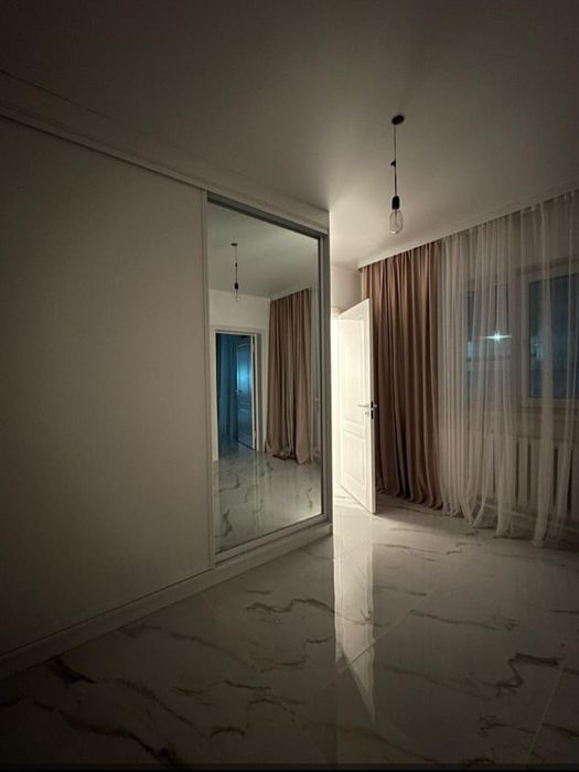 Кровати и шкафы-купе, мебель для спальни под заказ.