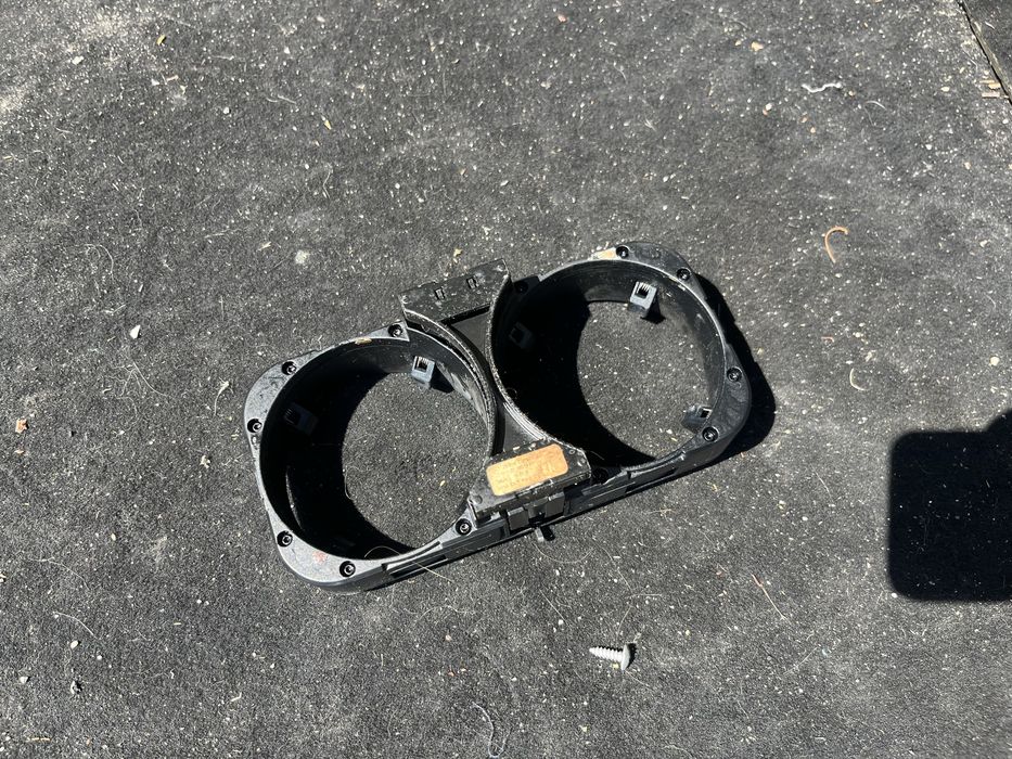 Cup holder Mercedes S class W221  / Къпхолдер
