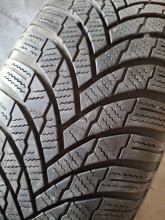 2 Anvelope de iarnă 185 60 r15 Firestone