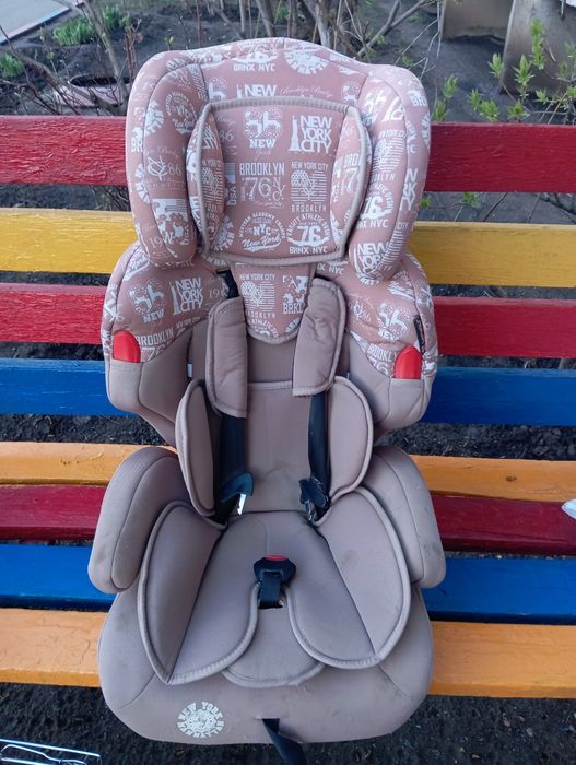 Продам детское кресло