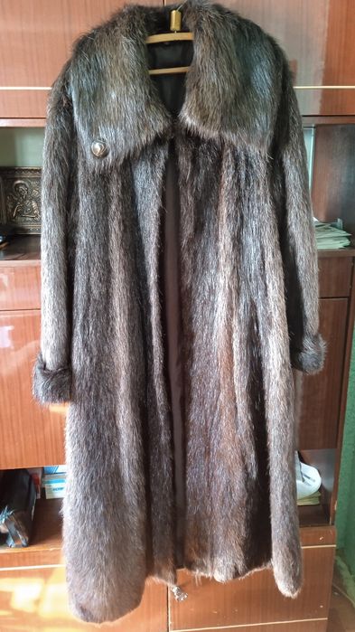 Шуба женская енот