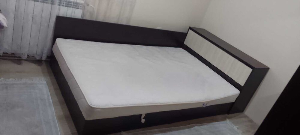 Спалня с матрак 120/200