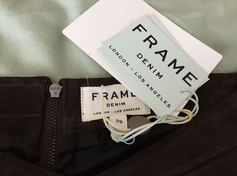 Къса велурена пола Frame, M - L, нова