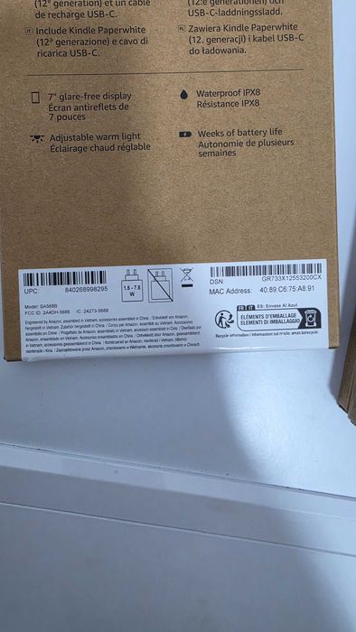 eBook Reader Amazon Kindle Colorsoft Signature Edition, 32 GB, Display 7", Wi-Fi, IPX8, USB-C, Negru