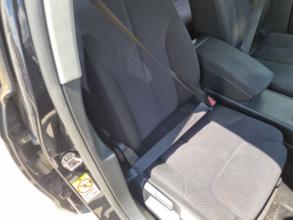 Centura dreapta fata Volkswagen Passat B6 (3C2) [Fabr 2005-2010] OEM