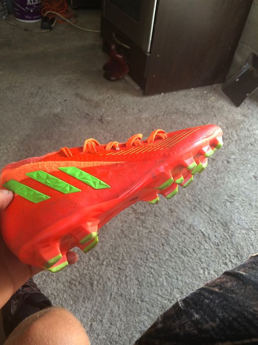 Бутонки Adidas predator