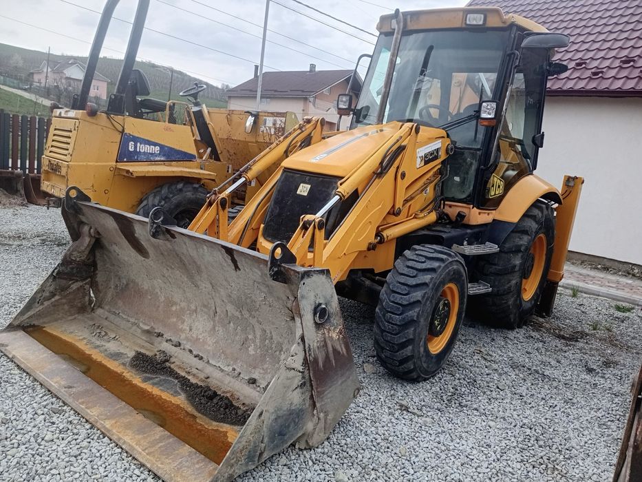 Buldoexcavator JCB 3CX 2007
