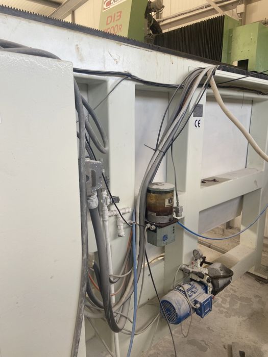 Машина за рязане на мрамор и гранит 4 осна снс