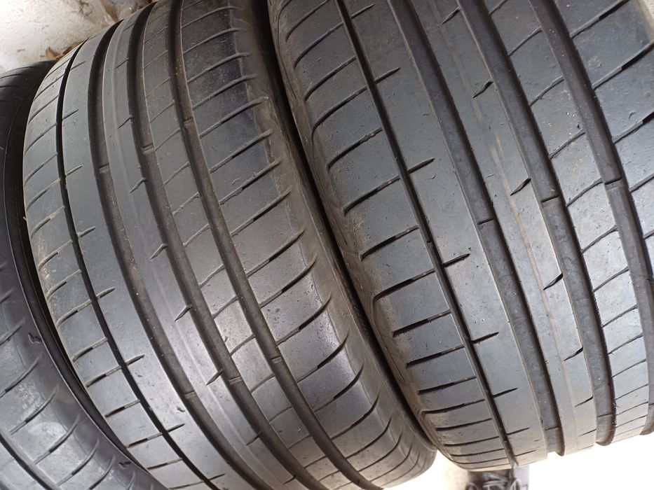 Гуми 235/40/18 Гудиар