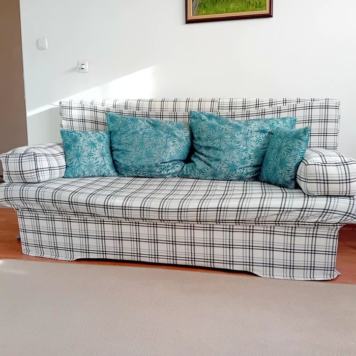 Двойно разгъваем диван, дълж200 , дълбочина 80, вис за сядане 40см.