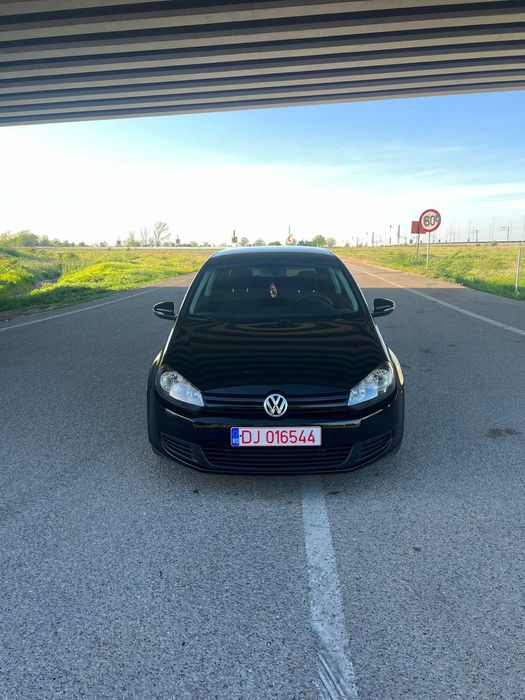 Vând Vw Golf 6 1.6 tdi