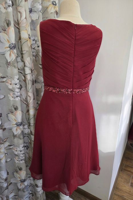 Елегантна рокля на Mascara London