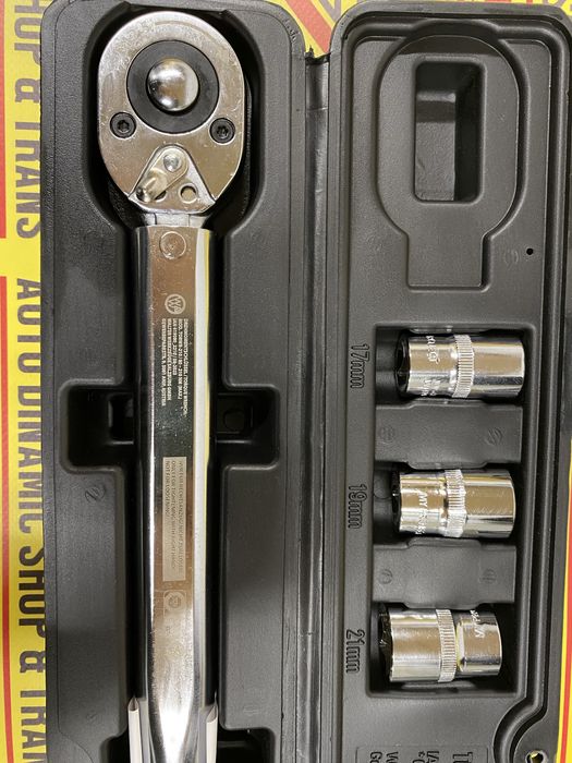 Cheie dinamometrica 1/2 80-210Nm tubulare 17 19 21  si prelungitor