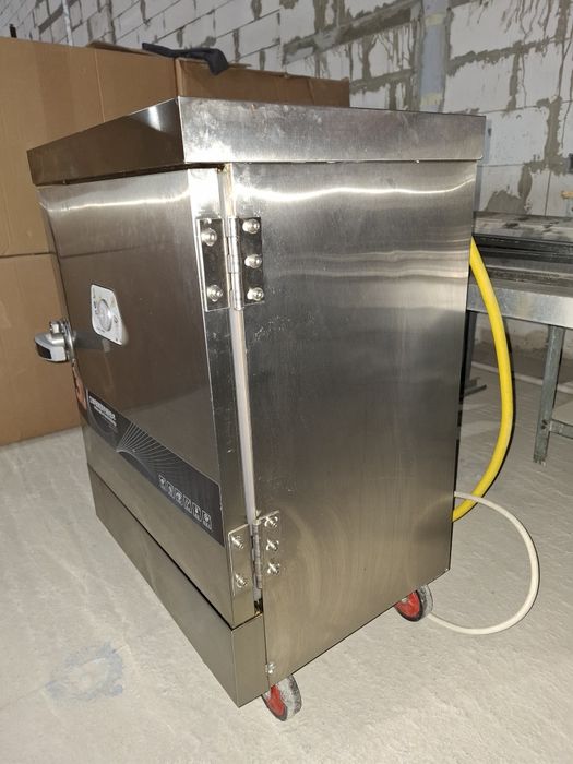 Пароварочный шкаф