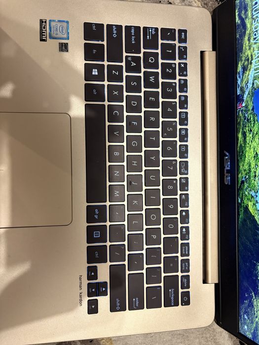 vand Laptop ASUS notebook