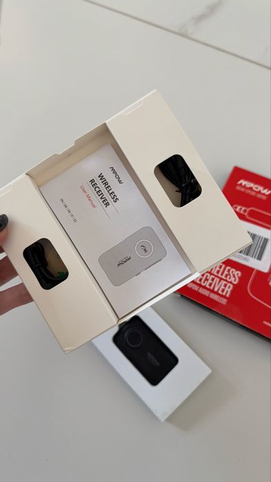 Pentru masina sau alte disp. Wireless Audio Bluetooth Receiver NOU