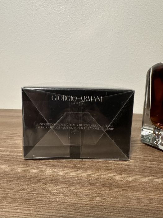 Parfum Armani Stronger with You intensely