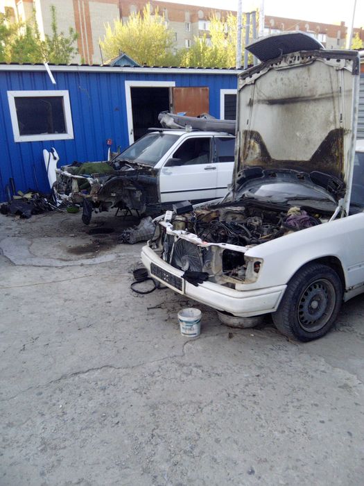 мерседес 124 по запчастям