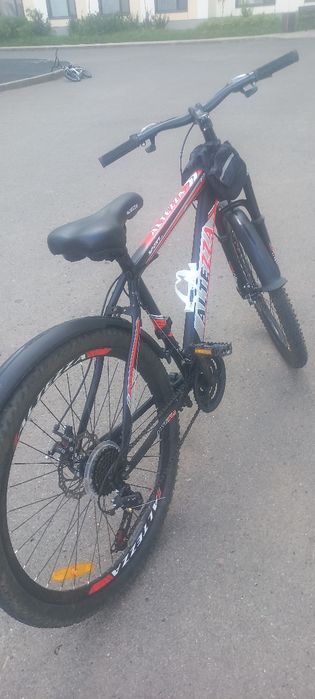 Велосипед новый 1 месяц ходил