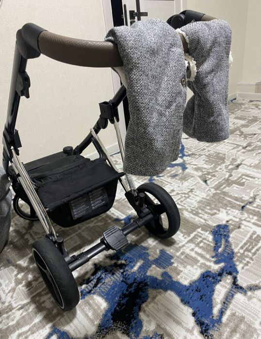 Коляска детская в идеальном состоянии