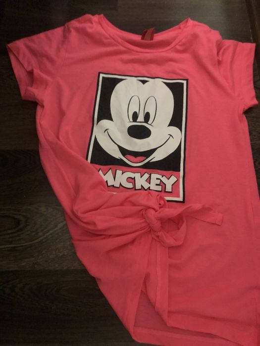 Мн запазени панталонки , и тениски почти не носени