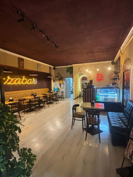 Продается готовый бизнес пиццерия-кафе