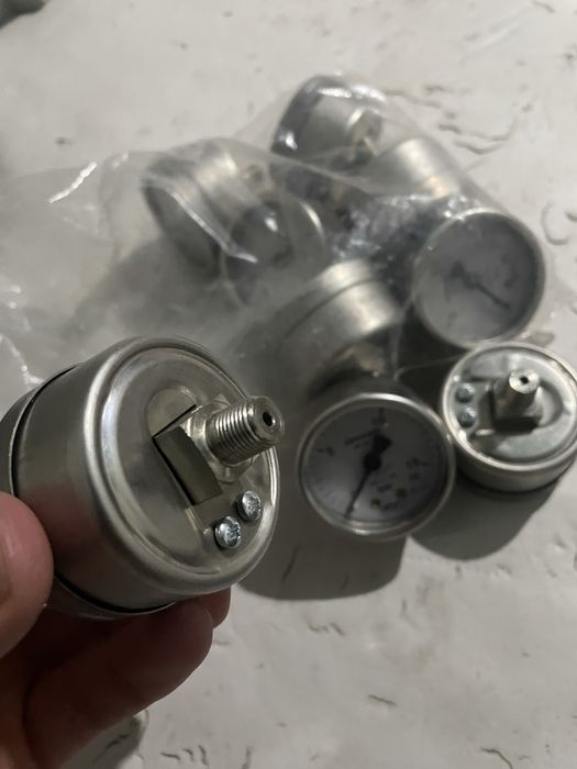 Манометры .deltapi