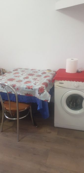 Închiriez garsonieră