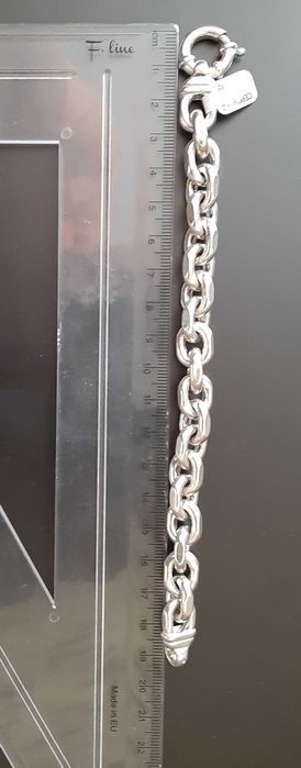 сребърна гривна; дебела плетка