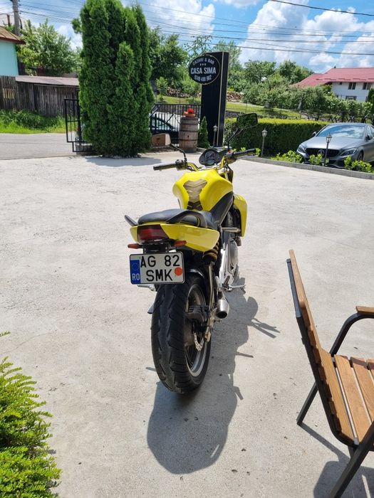 Motocicletă Kawasaki er6n