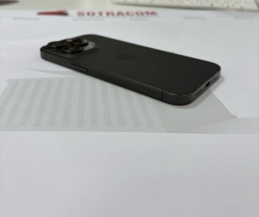 iPhone 15 PRO / Battery 95% / Accept Schimb