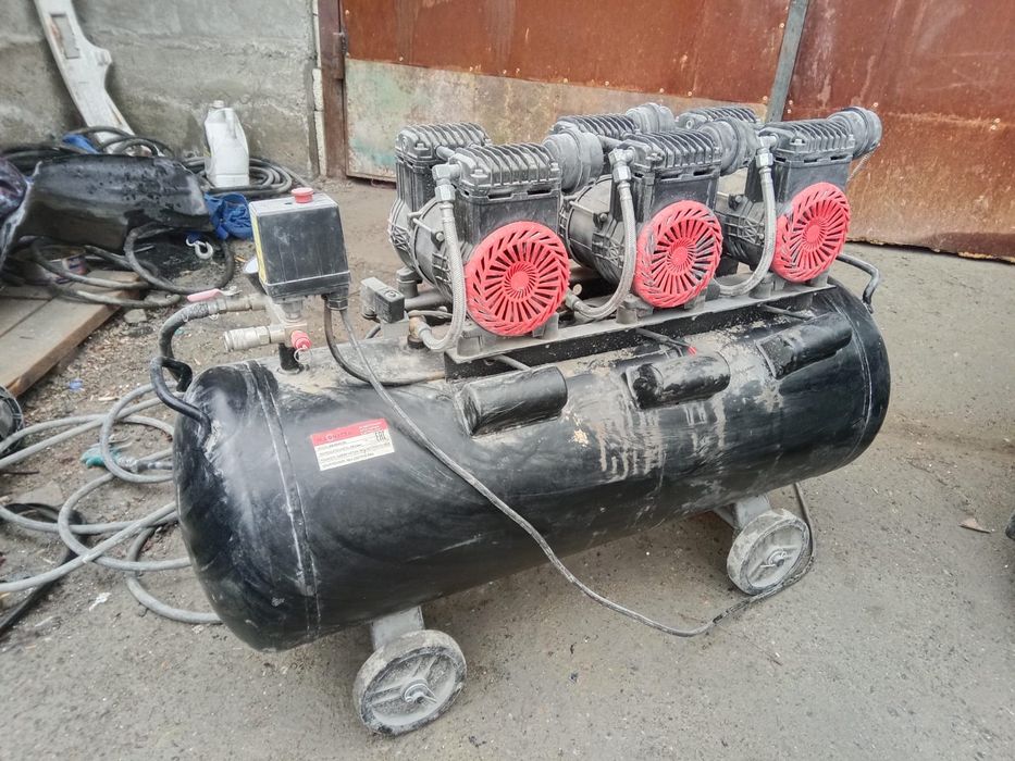 Компрессор сатылады