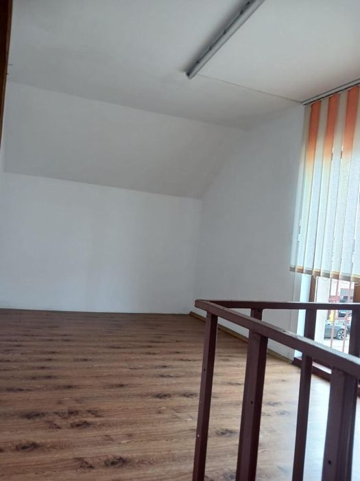 Două  Spații Comercial Cu Mansarda - Oradea,Zona Centrala