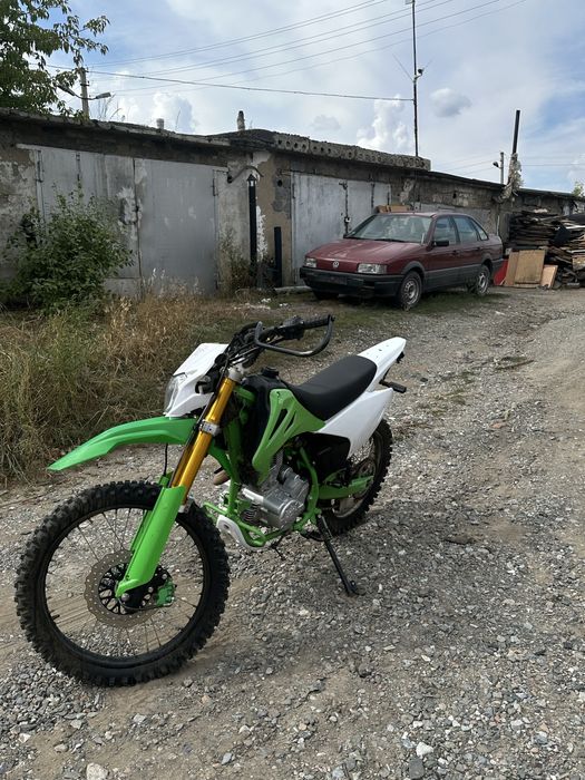 Продам эндуро 250