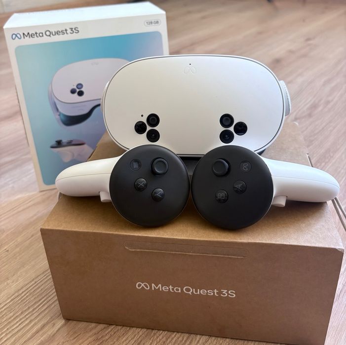 VR Очила Meta Quest 3S (128 GB) – Пълен комплект, оригинална опаковка